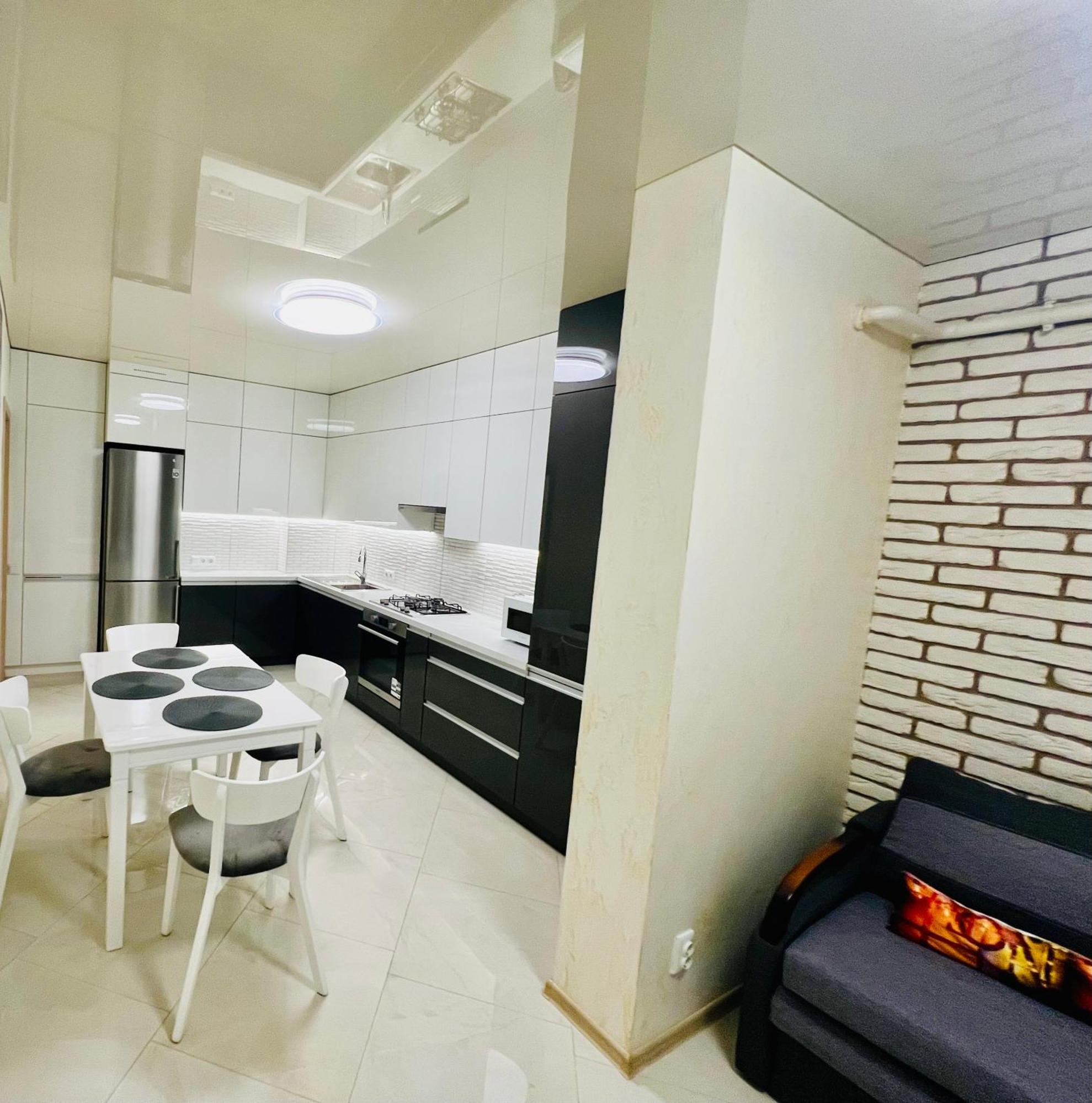 Шевченка,60 - Семицвіт Apartment Lviv Luaran gambar